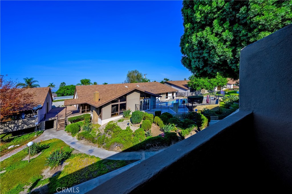 Wilshire Westmont - Residential
