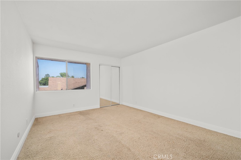 Wilshire Westmont - Residential