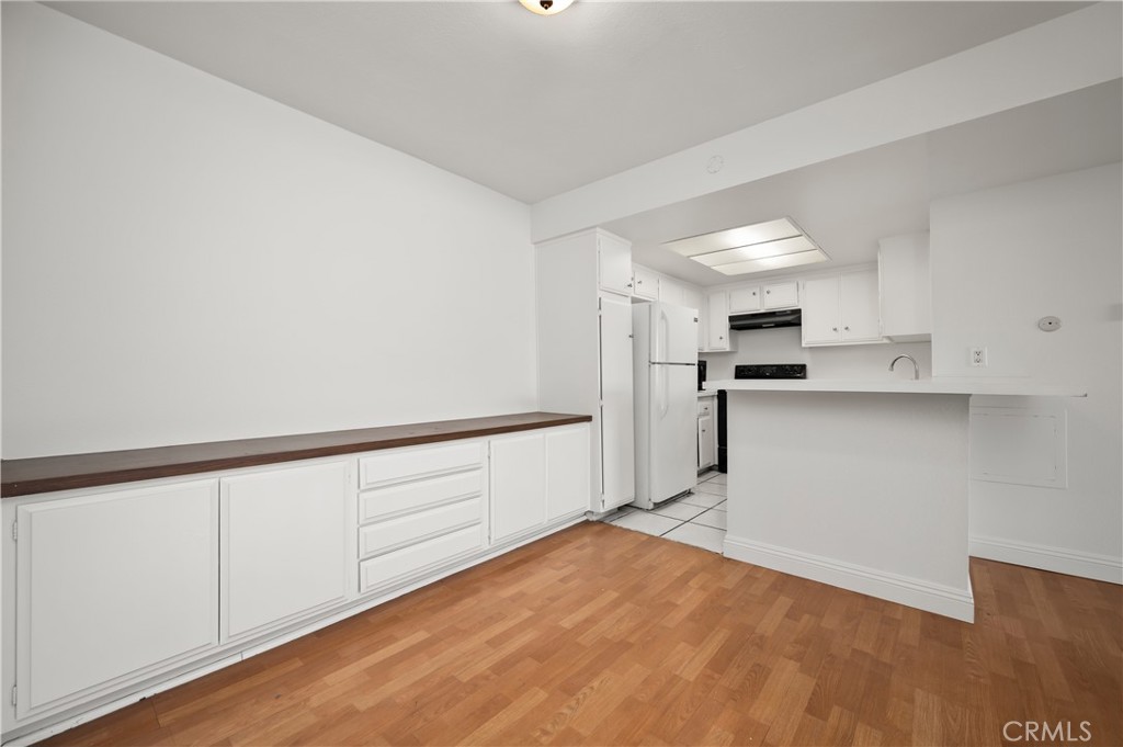 Wilshire Westmont - Residential