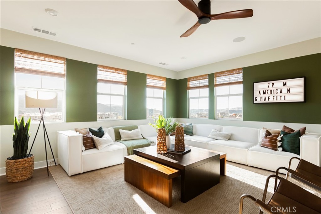 Pearl (PEARL) - Residential Lease