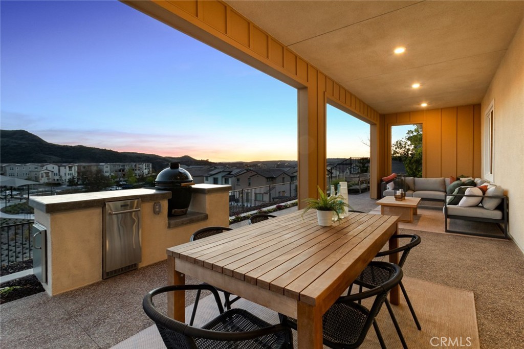 Pearl (PEARL) - Residential Lease