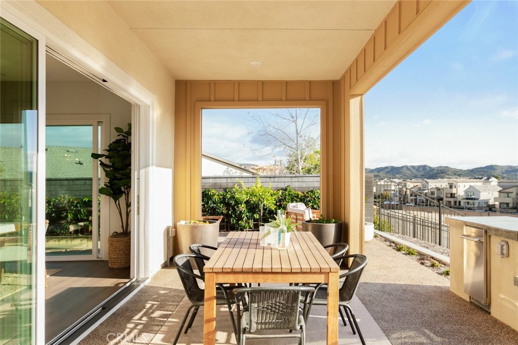 Pearl (PEARL) - Residential Lease