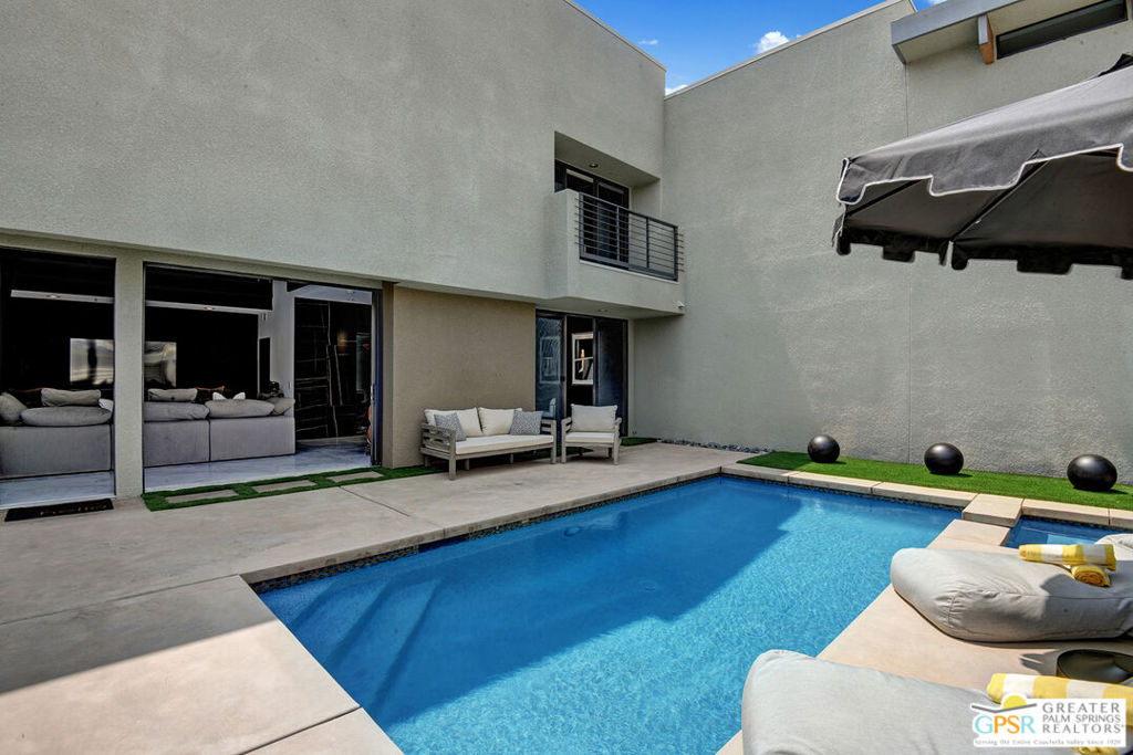 48 @ Baristo - Residential