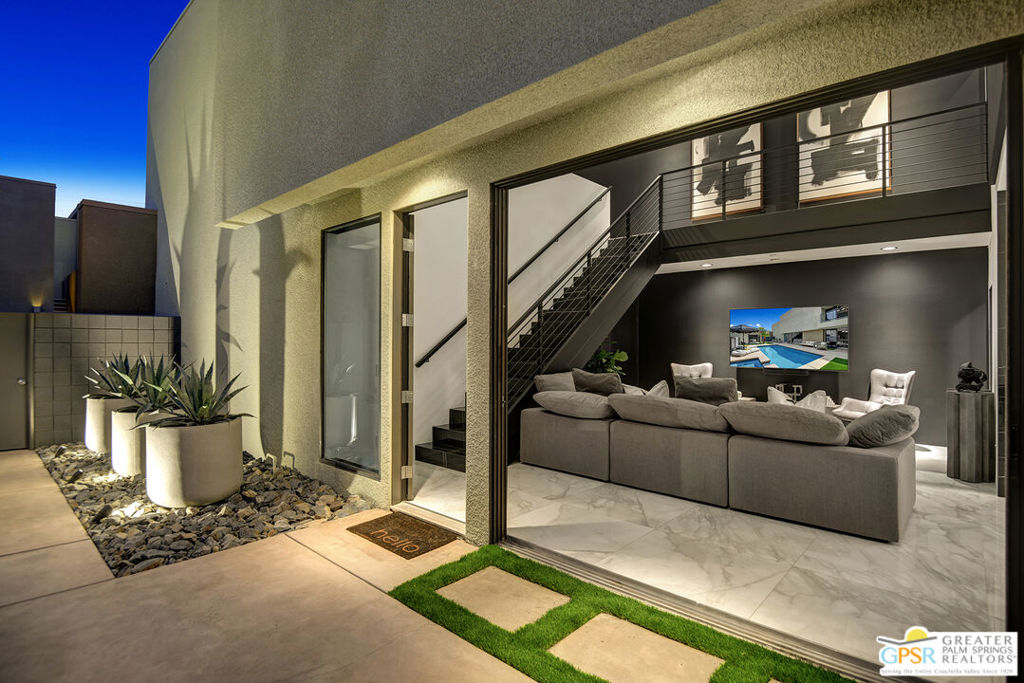 48 @ Baristo - Residential