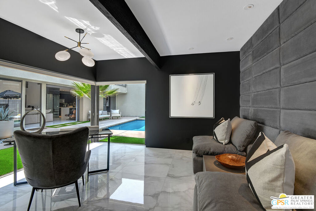 48 @ Baristo - Residential