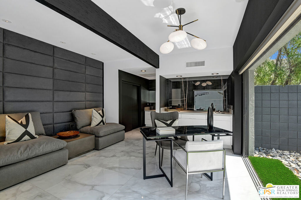 48 @ Baristo - Residential