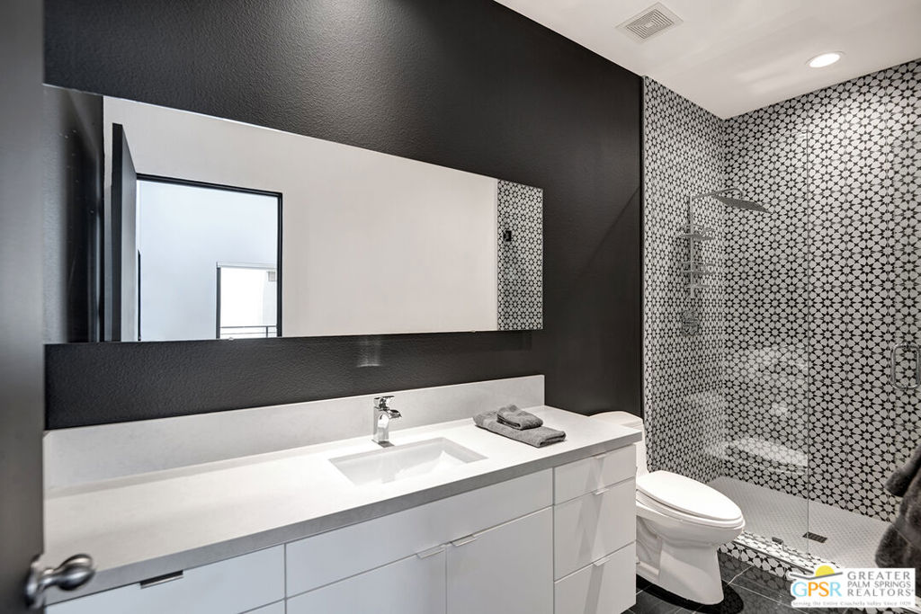 48 @ Baristo - Residential