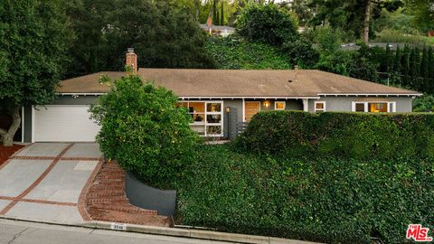 3346 coy drive sherman oaks ca 91423