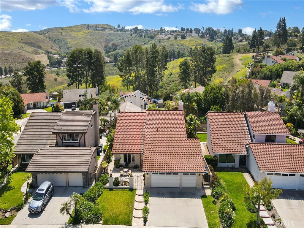 3822 Sunset Knolls Drive