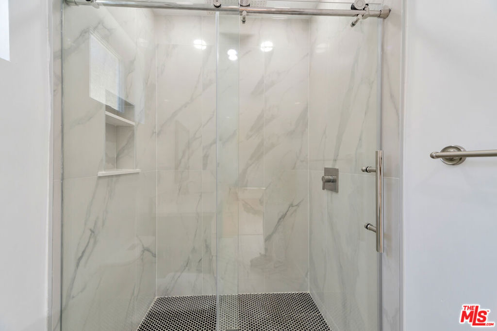 3045 Wellington Road