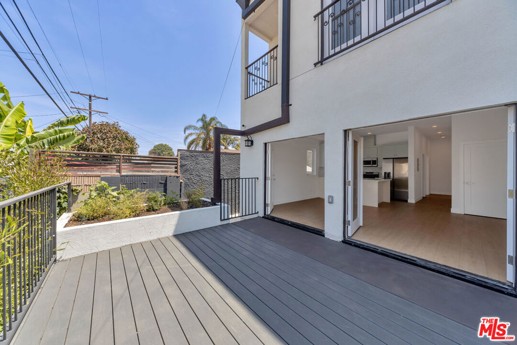 3045 Wellington Road