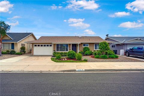 Photo of 1221 W Mayberry Avenue, Hemet, CA 92543 (MLS # SW26067624)