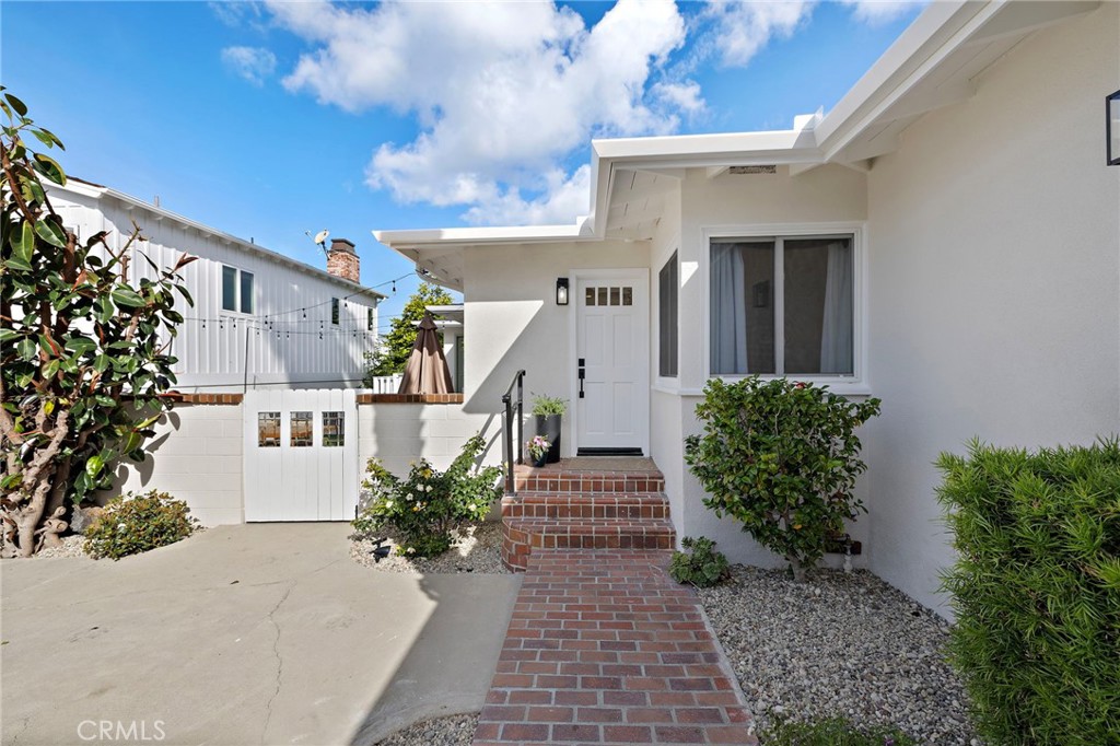 226 La Jolla