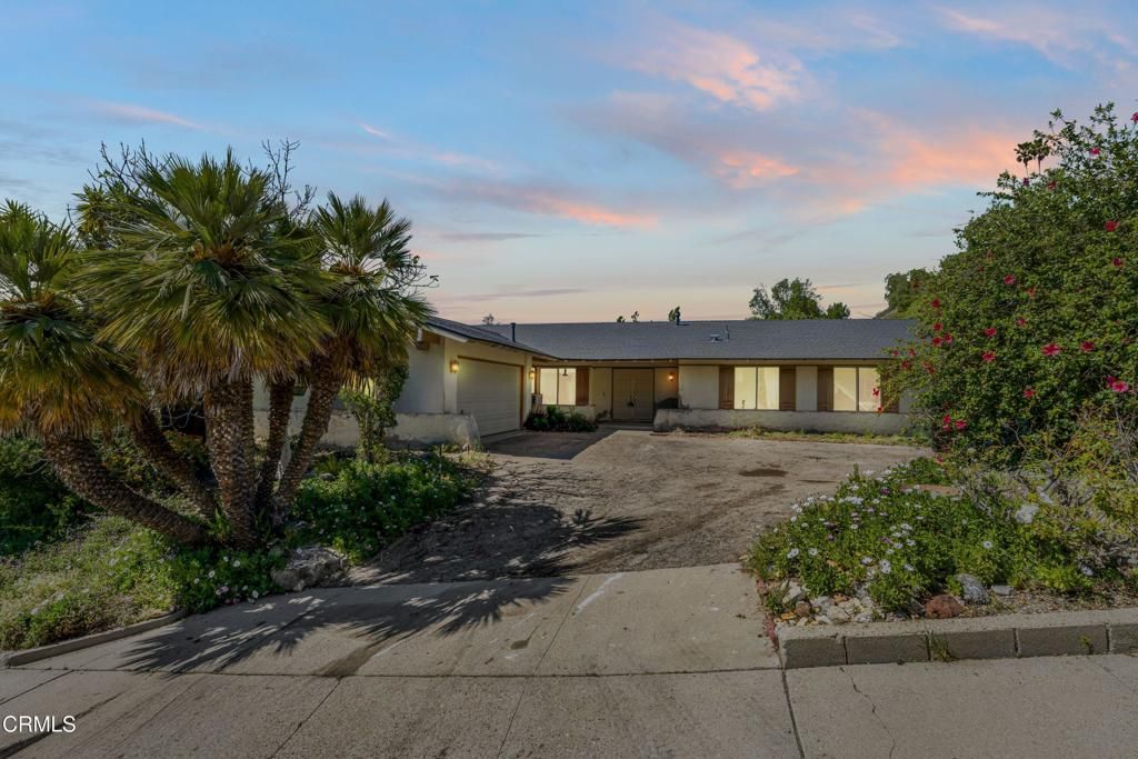 Photo of 2786 Sapra Street, Thousand Oaks, CA 91362 (MLS # V1-35258)