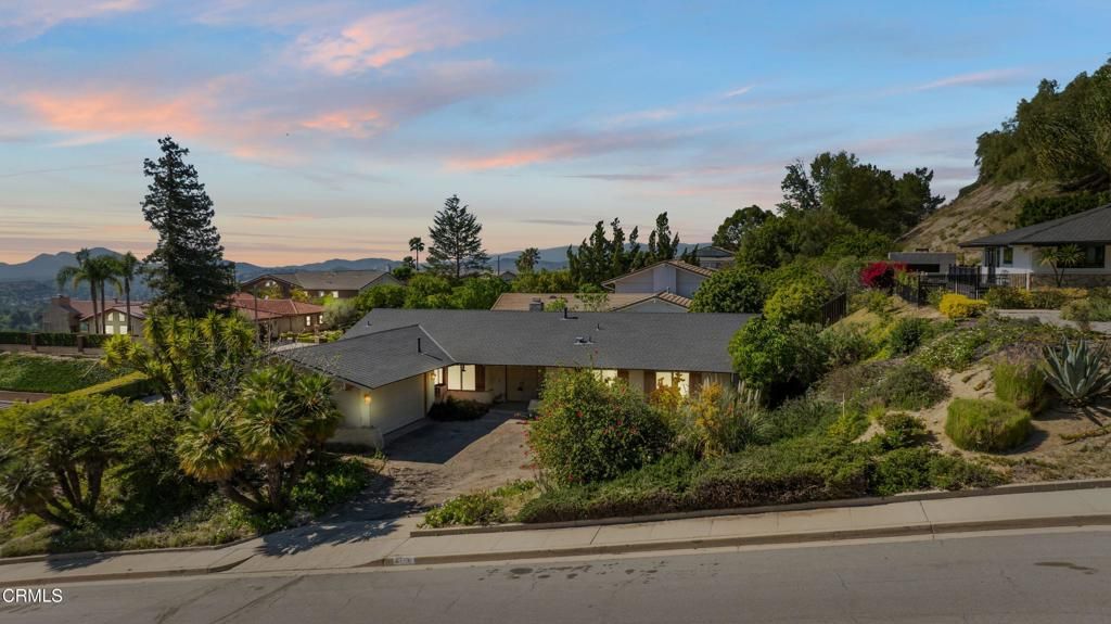 Photo of 2786 Sapra Street, Thousand Oaks, CA 91362 (MLS # V1-35258)