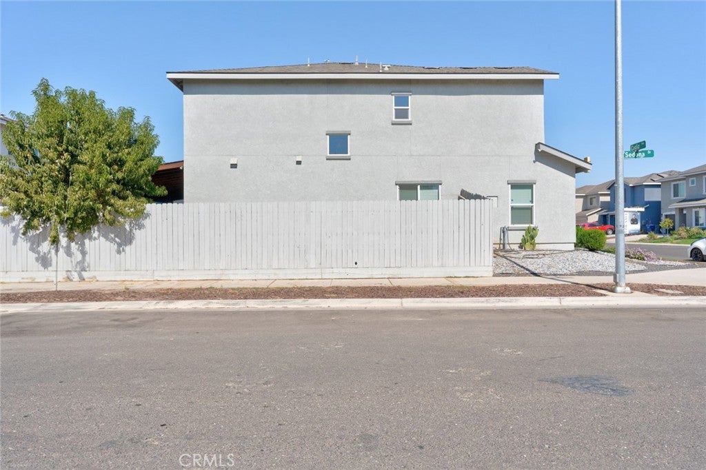 693 Cadiz Avenue