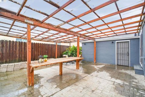 Tiny photo for 1497 1497 Via Manzanas, San Lorenzo, CA 94580 (MLS # 41124573)