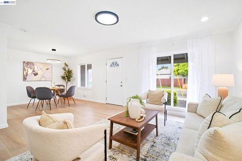 Tiny photo for 1497 1497 Via Manzanas, San Lorenzo, CA 94580 (MLS # 41124573)