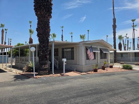 257 Wolf Cathedral City CA 92234