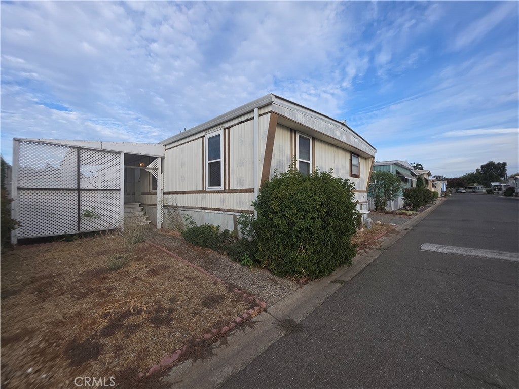 701 East Lassen Avenue 49