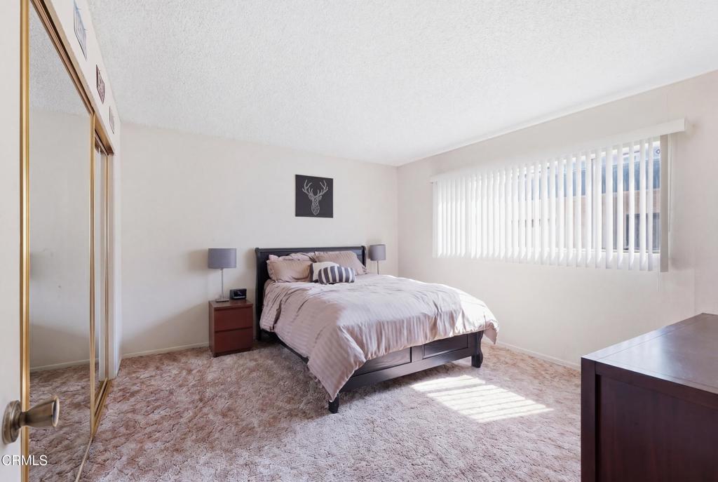 12321 Riverside Drive 204