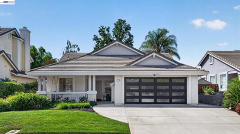 Photo of 1128 Riviera Ct, Livermore, CA 94551 (MLS # 41149248)