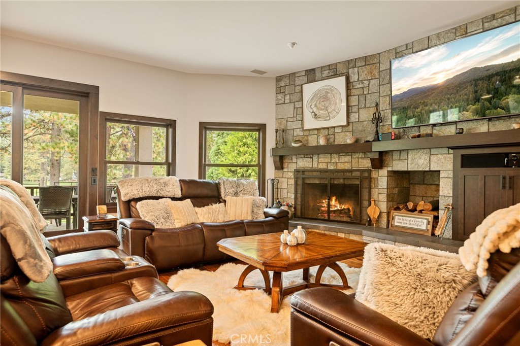 Arrowhead Woods (AWHW) - Residential