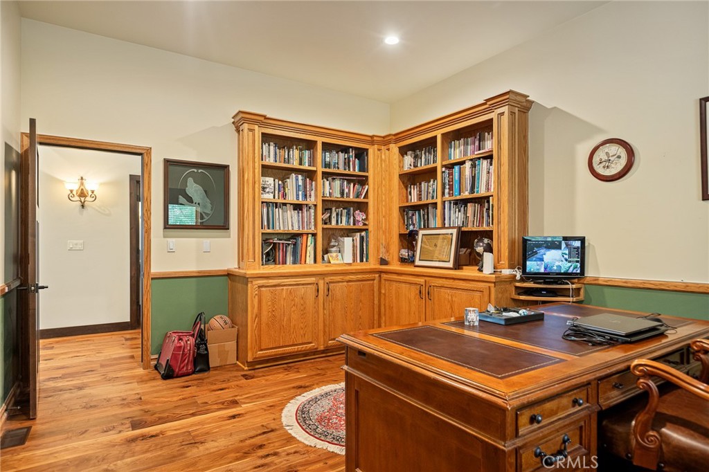 Arrowhead Woods (AWHW) - Residential