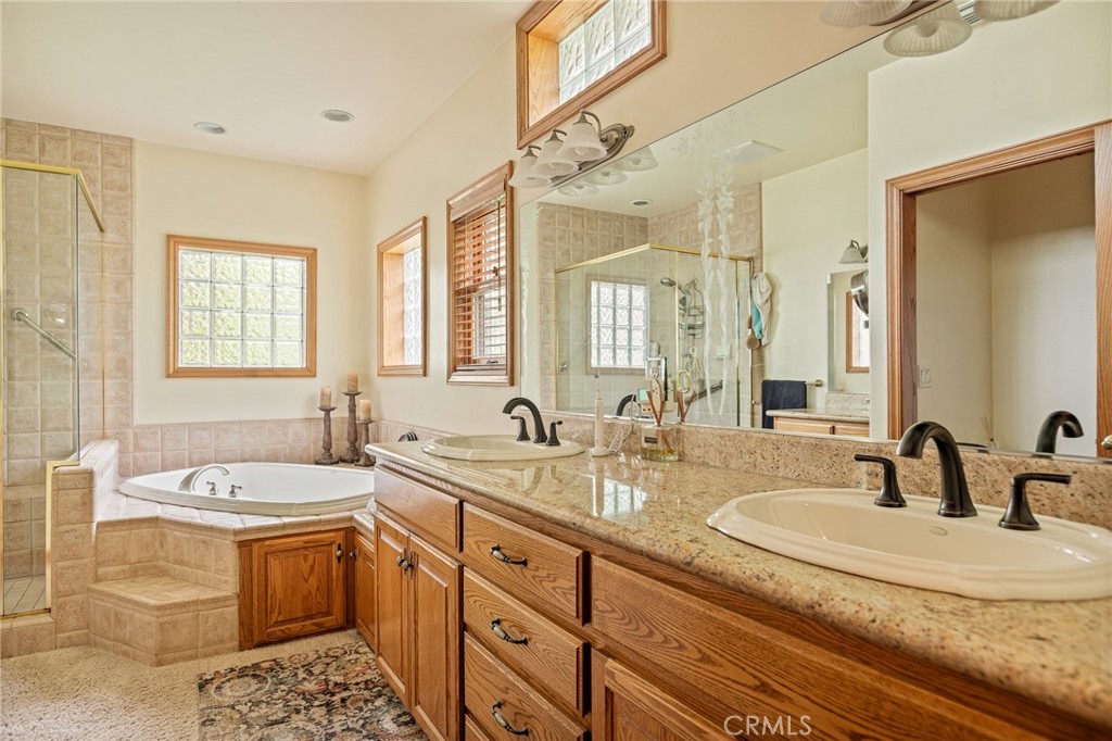 Arrowhead Woods (AWHW) - Residential