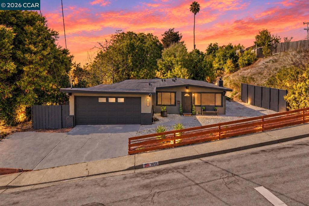 1651 Stanton Ave