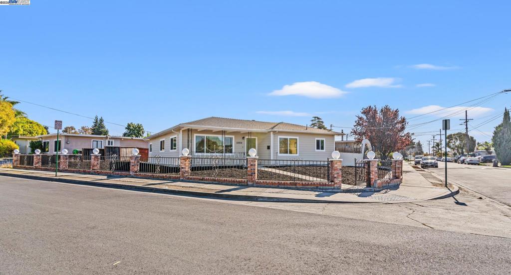 WINTON GROVE - Residential