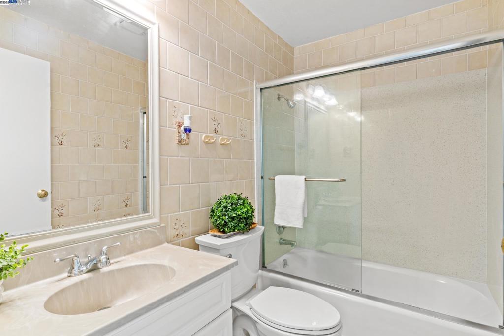 WINTON GROVE - Residential