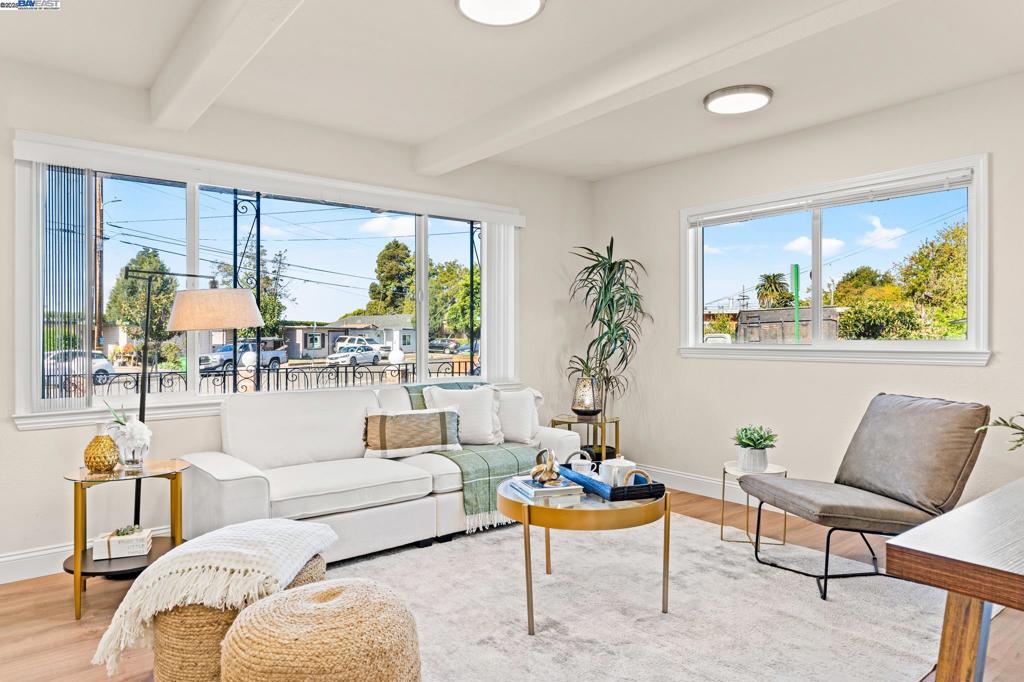 WINTON GROVE - Residential