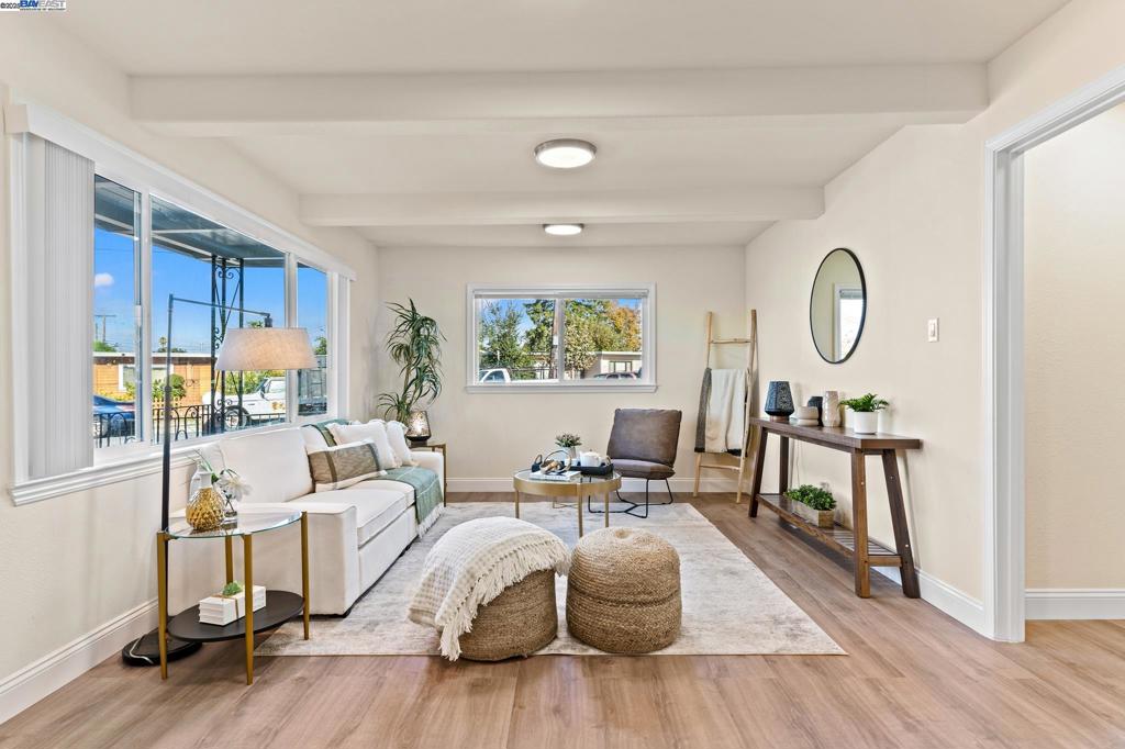 WINTON GROVE - Residential