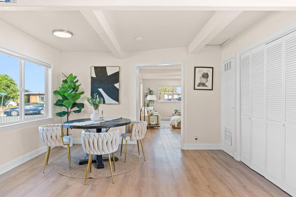 WINTON GROVE - Residential