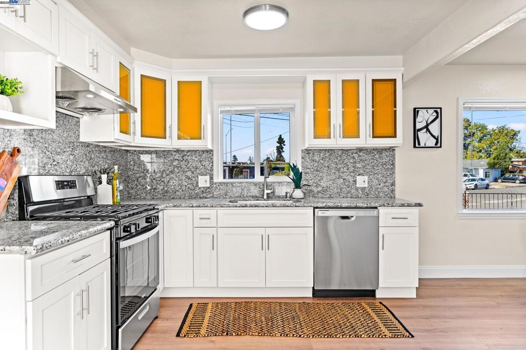 WINTON GROVE - Residential