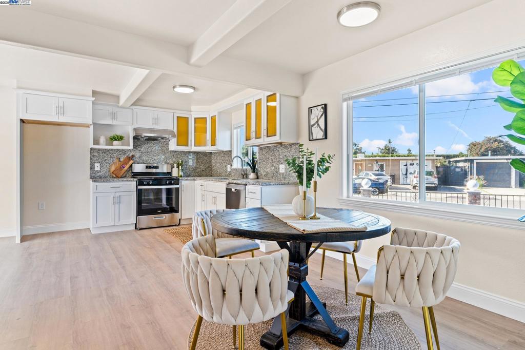 WINTON GROVE - Residential