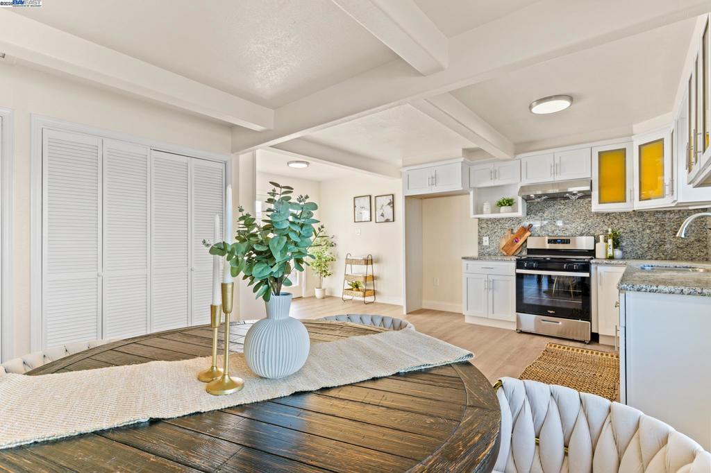 WINTON GROVE - Residential