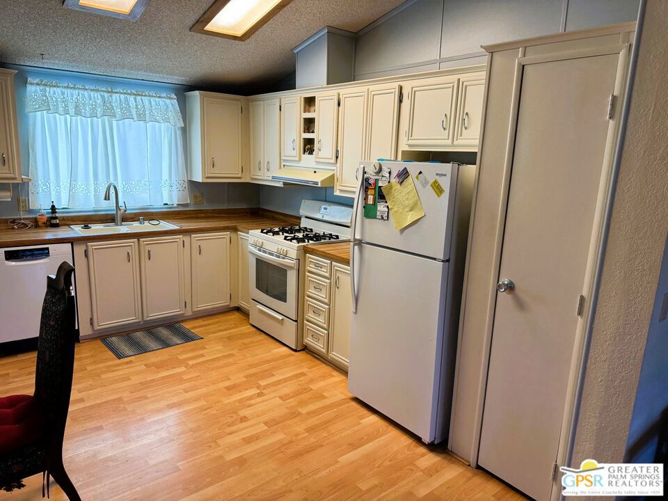 17640 Corkill Road 57