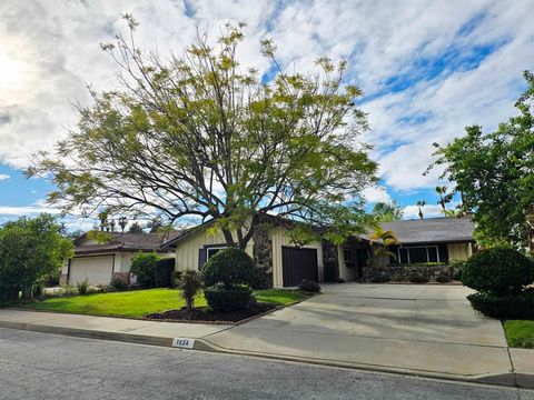 1634 Boyle Avenue Escondido CA 92027