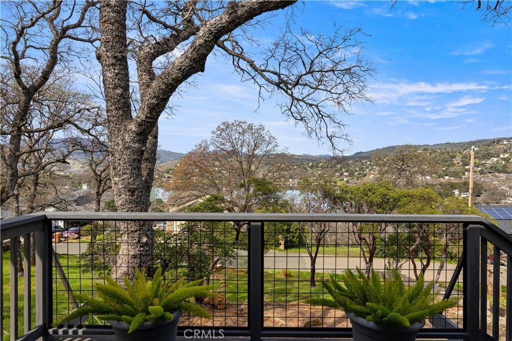 Photo of 17444 Meadow View Drive, Hidden Valley Lake, CA 95467 (MLS # LC26057246)