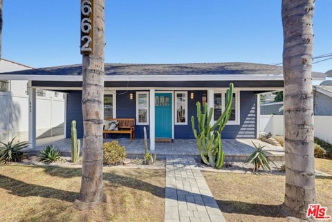 Photo of 662 N DILLON Street, Los Angeles, CA 90026 (MLS # 26875565)