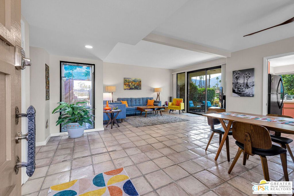 Photo of 793 N Barcelona Circle, Palm Springs, CA 92262 (MLS # 25630553PS)