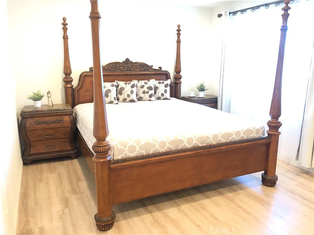 Placentia, California 92870, United States, 2 Bedrooms Bedrooms, ,1 BathroomBathrooms,Residential,Pending,187563