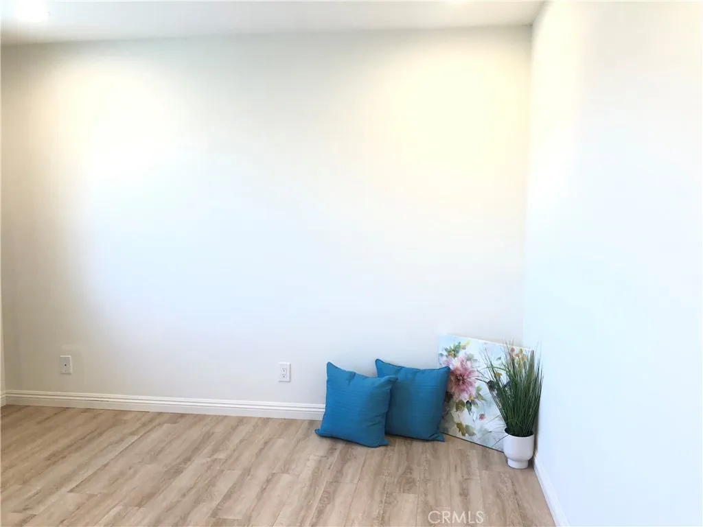 Placentia, California 92870, United States, 2 Bedrooms Bedrooms, ,1 BathroomBathrooms,Residential,Pending,187563