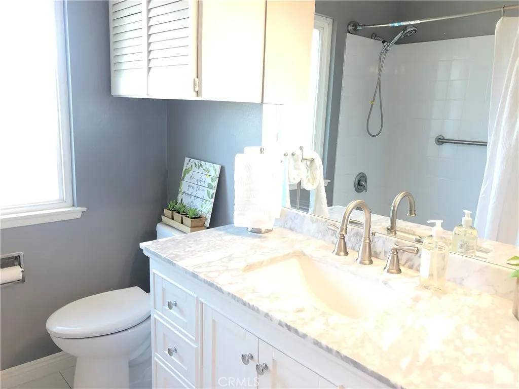 Placentia, California 92870, United States, 2 Bedrooms Bedrooms, ,1 BathroomBathrooms,Residential,Pending,187563