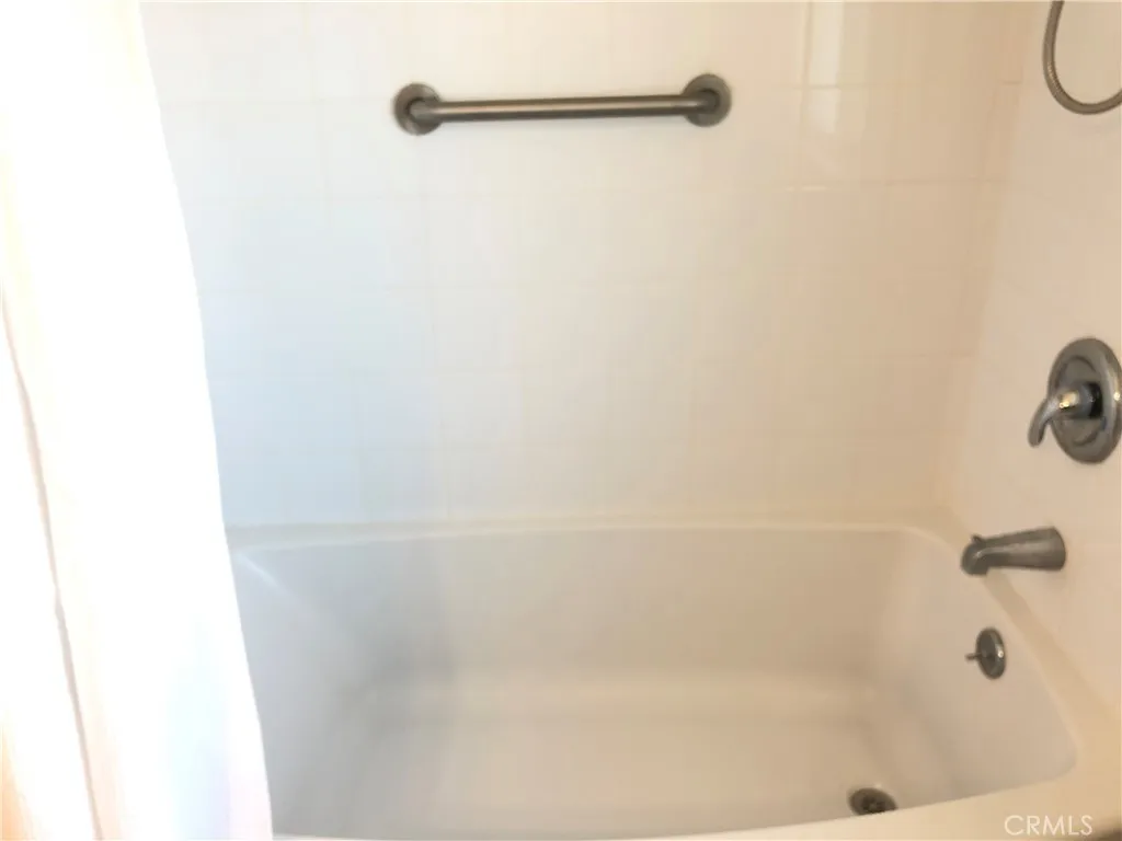 Placentia, California 92870, United States, 2 Bedrooms Bedrooms, ,1 BathroomBathrooms,Residential,Pending,187563