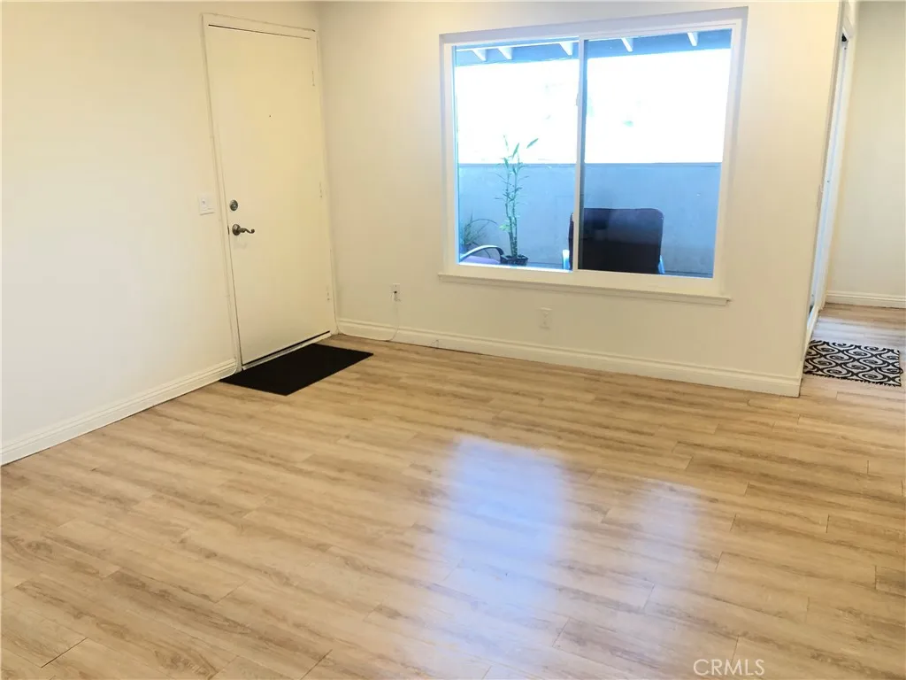 Placentia, California 92870, United States, 2 Bedrooms Bedrooms, ,1 BathroomBathrooms,Residential,Pending,187563