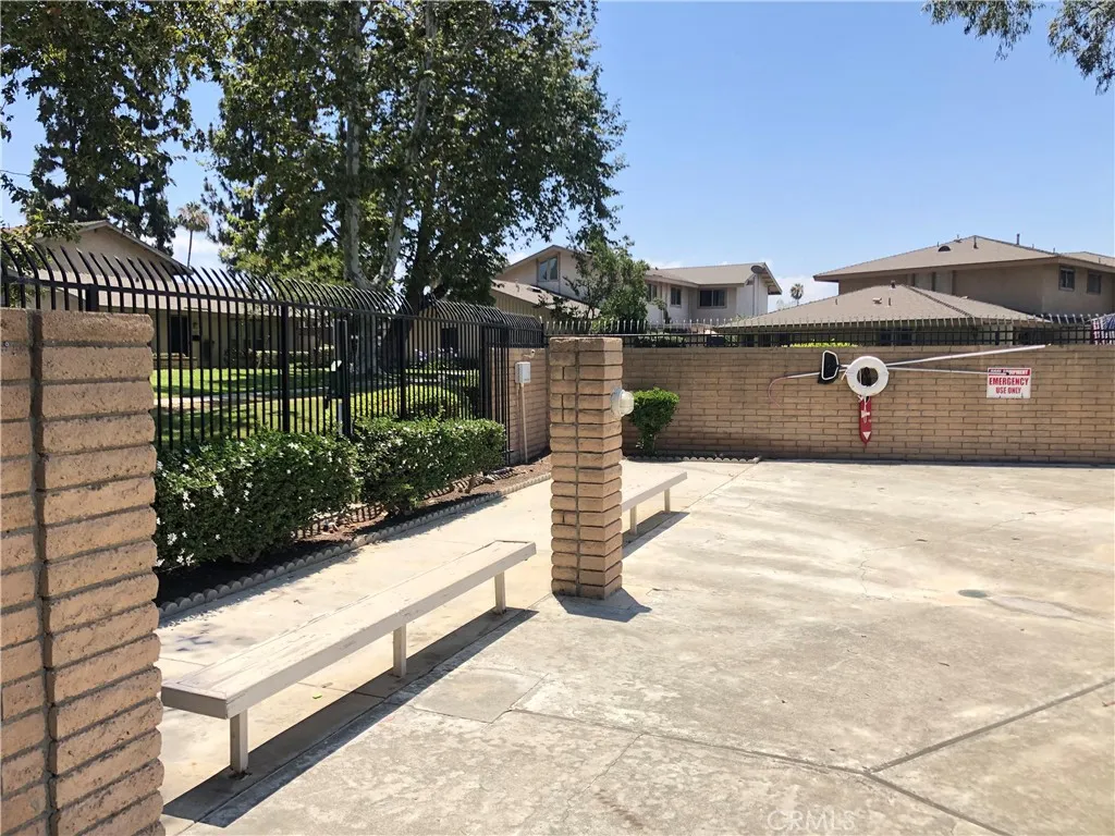 Placentia, California 92870, United States, 2 Bedrooms Bedrooms, ,1 BathroomBathrooms,Residential,Pending,187563