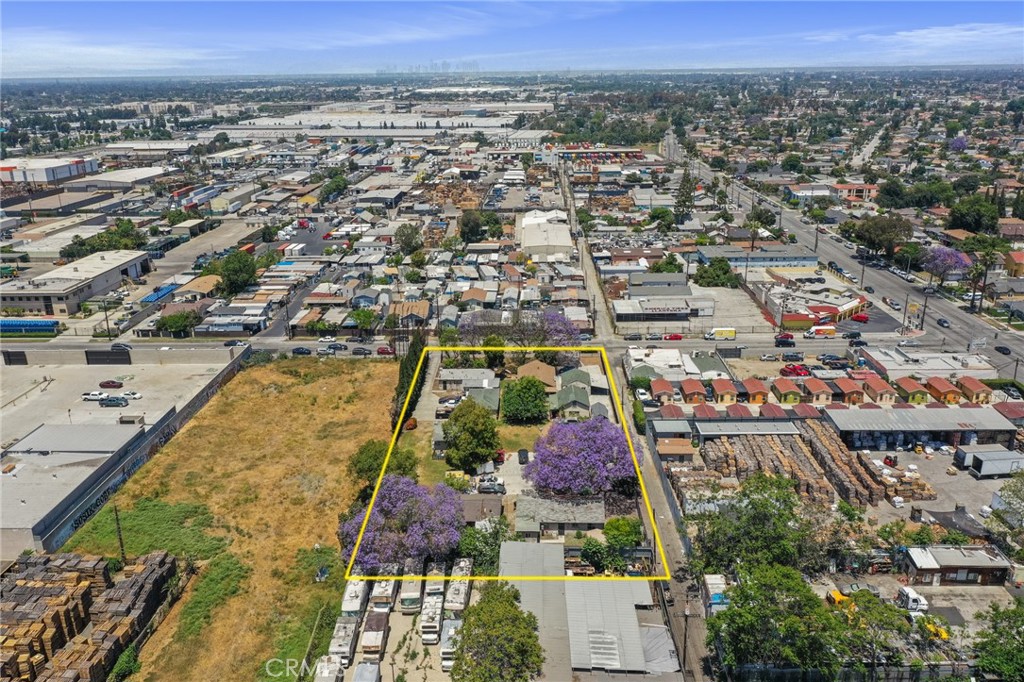 530 E El Segundo Boulevard